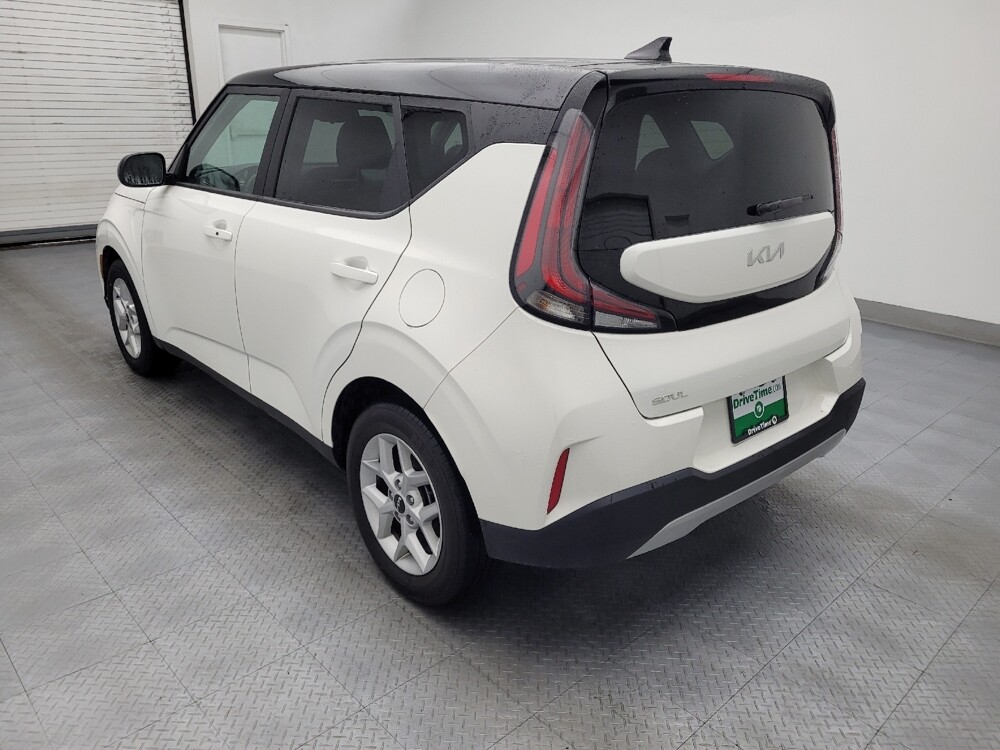 2023 Kia Soul in Greenville, SC 29607 - 18114130 5