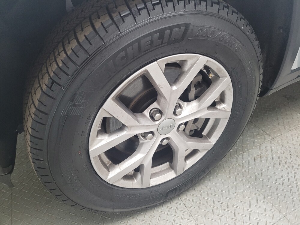 2021 Jeep Grand Cherokee L in Taylor, MI 48180 - 18114135 31