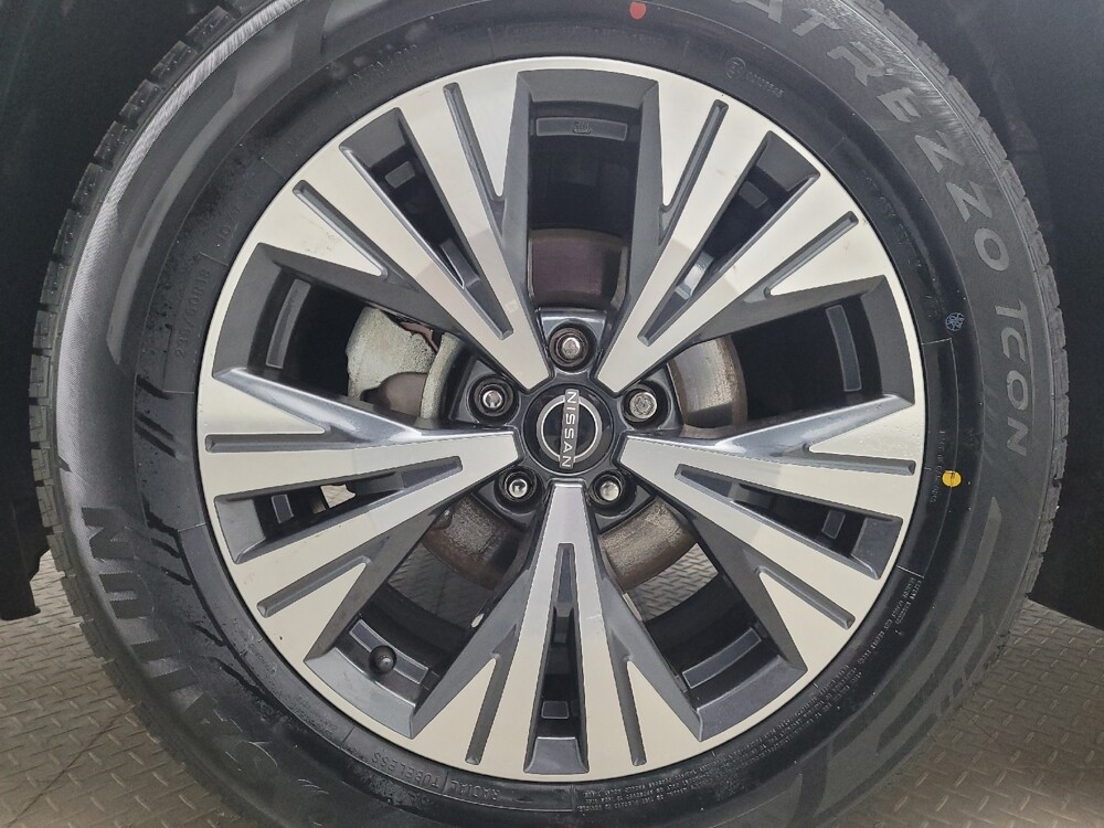 2023 Nissan Rogue in Taylor, MI 48180 - 18114136 31