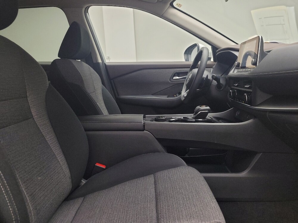 2023 Nissan Rogue in Taylor, MI 48180 - 18114136 21