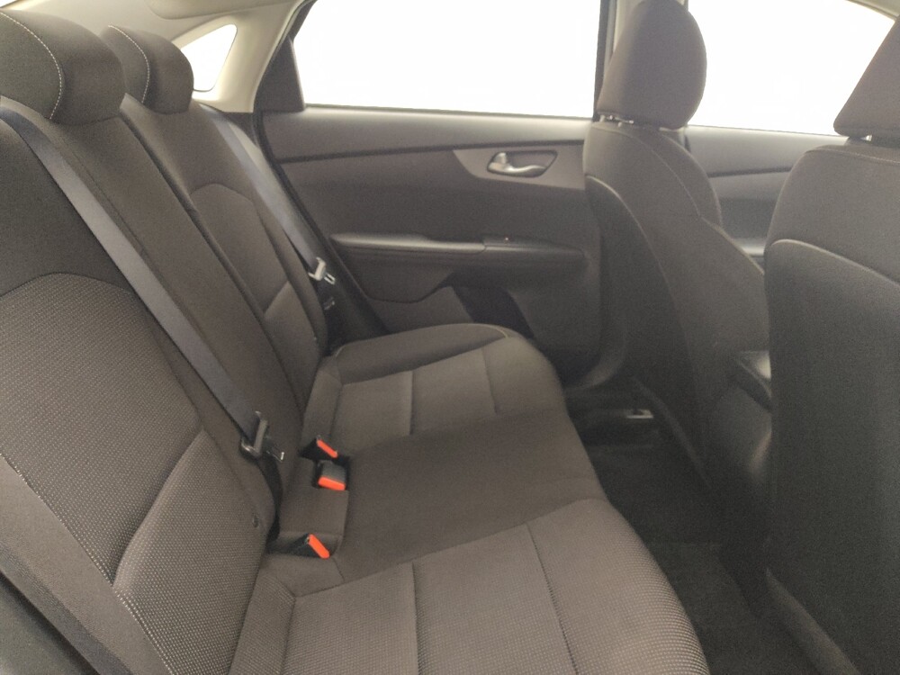 2021 Kia Forte in Lombard, IL 60148 - 18114147 19