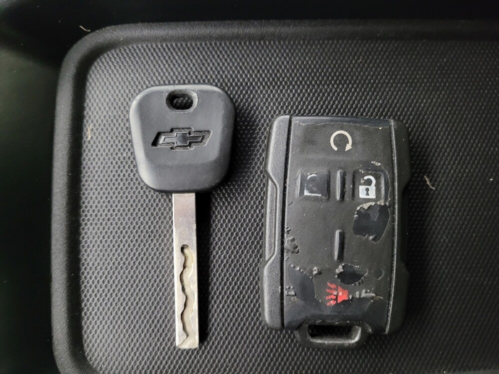 2017 Chevrolet Silverado 1500 in Greenville, NC 27834 - 18114152 32