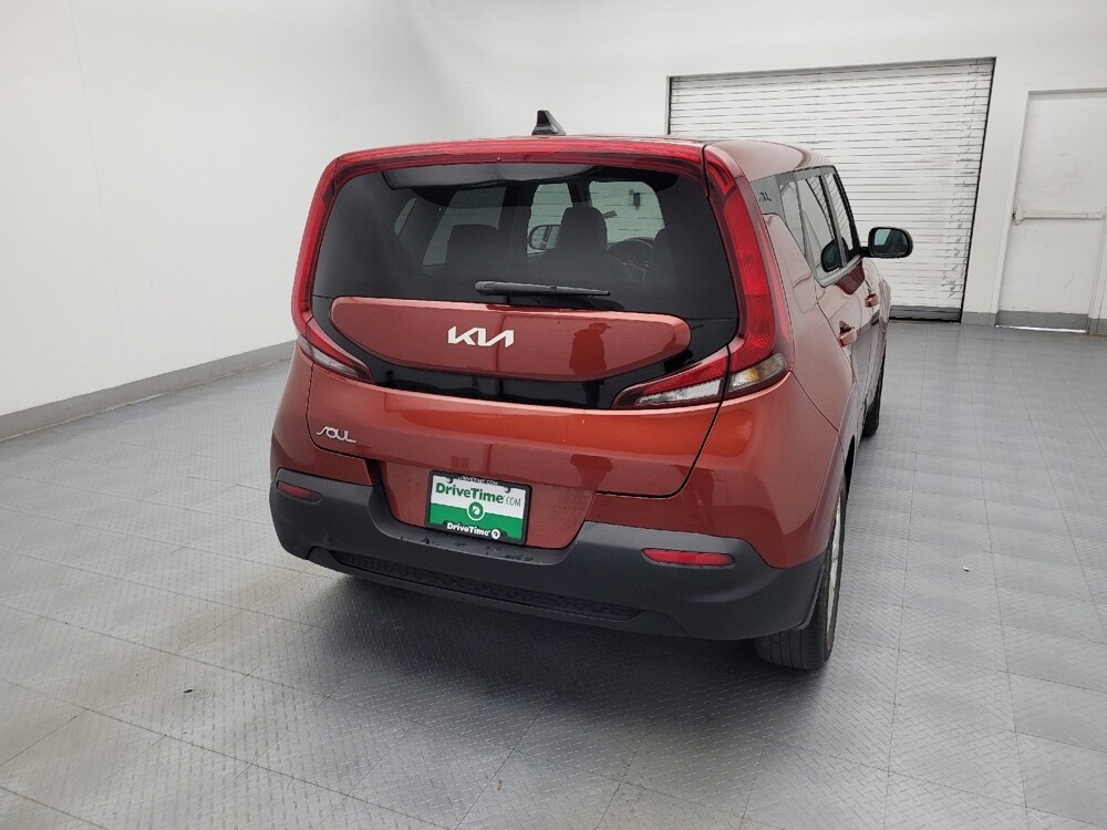 2022 Kia Soul in Wilmington, NC 28405 - 18114158 7