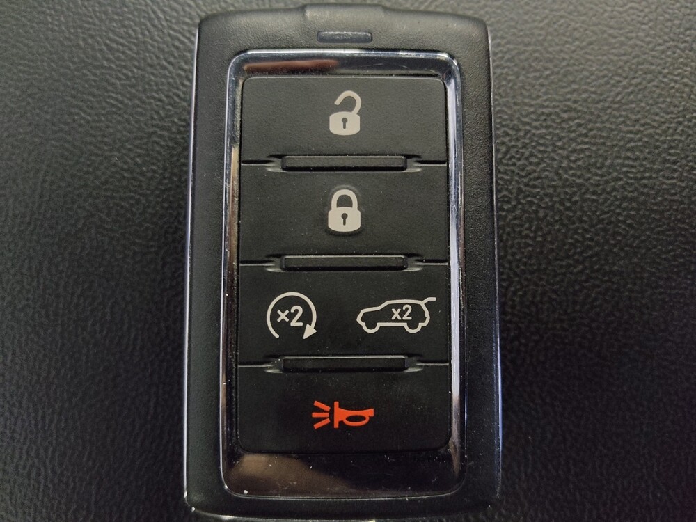 2021 Jeep Grand Cherokee L in Houston, TX 77060 - 18114170 32