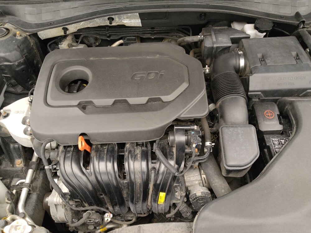 2019 Kia Optima in Houston, TX 77060 - 18114174 30