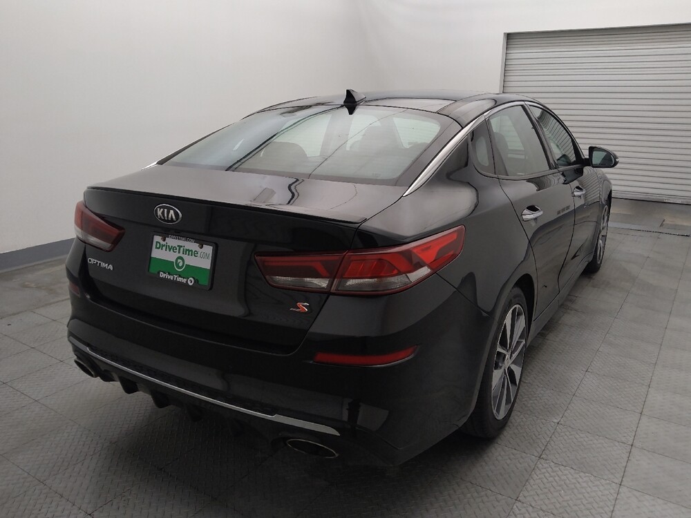 2019 Kia Optima in Houston, TX 77060 - 18114174 7