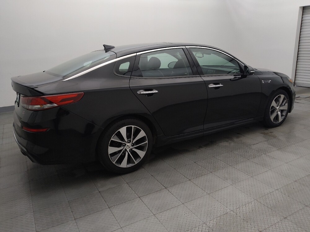 2019 Kia Optima in Houston, TX 77060 - 18114174 10