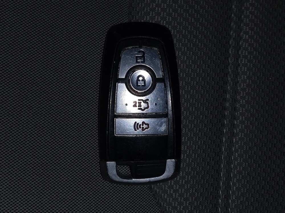 2018 Ford Fusion in Gainesville, FL 32609 - 18114182 33