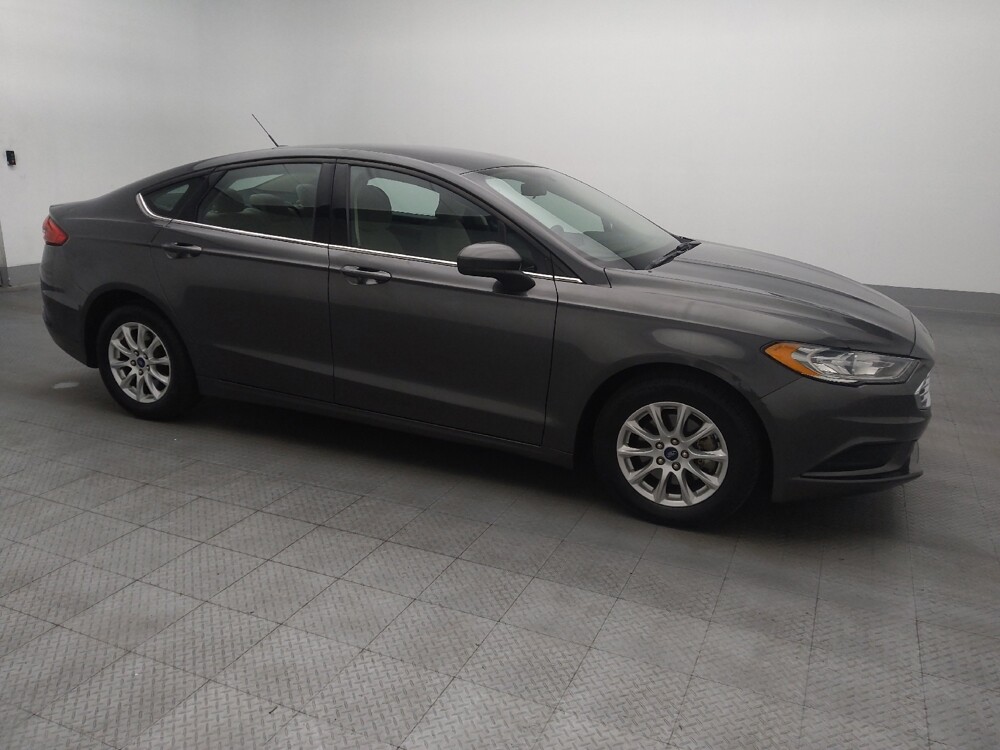 2018 Ford Fusion in Gainesville, FL 32609 - 18114182 11