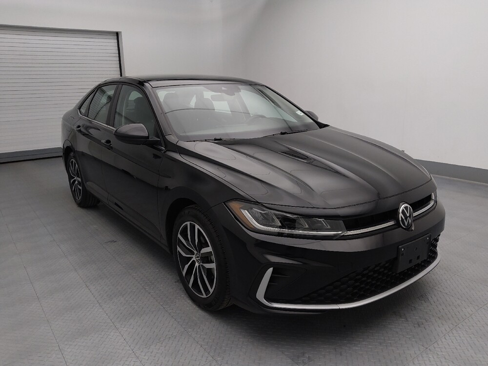 2025 Volkswagen Jetta in Independence, MO 64055 - 18114200 13