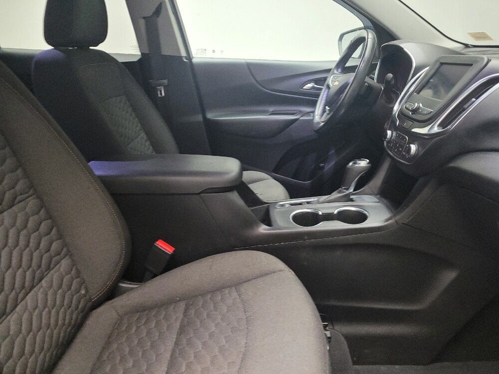 2020 Chevrolet Equinox in Taylor, MI 48180 - 18114205 21