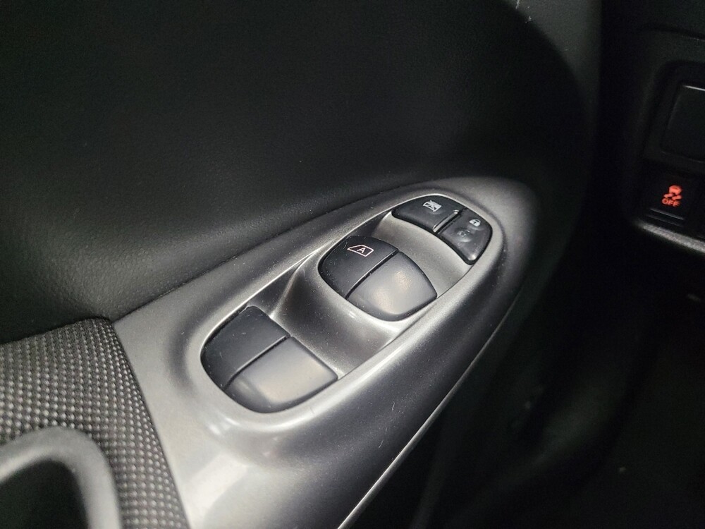 2017 Nissan Juke in Ft Wayne, IN 46805 - 18114210 27