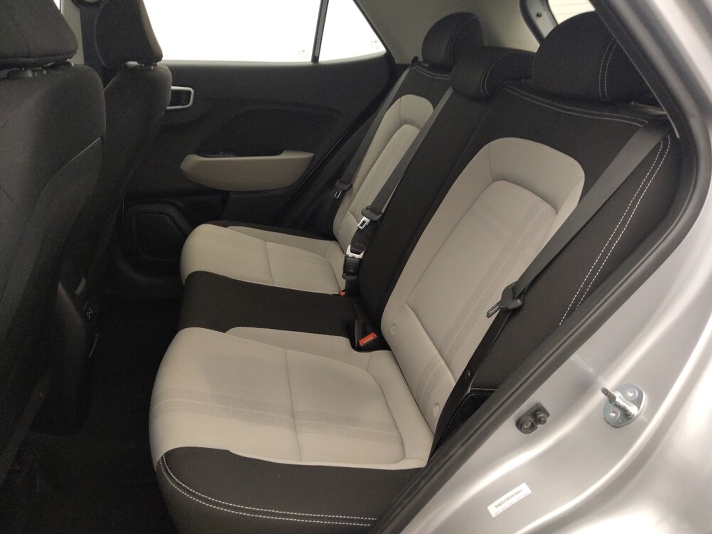 2025 Hyundai Venue in Houston, TX 77060 - 18114216 18