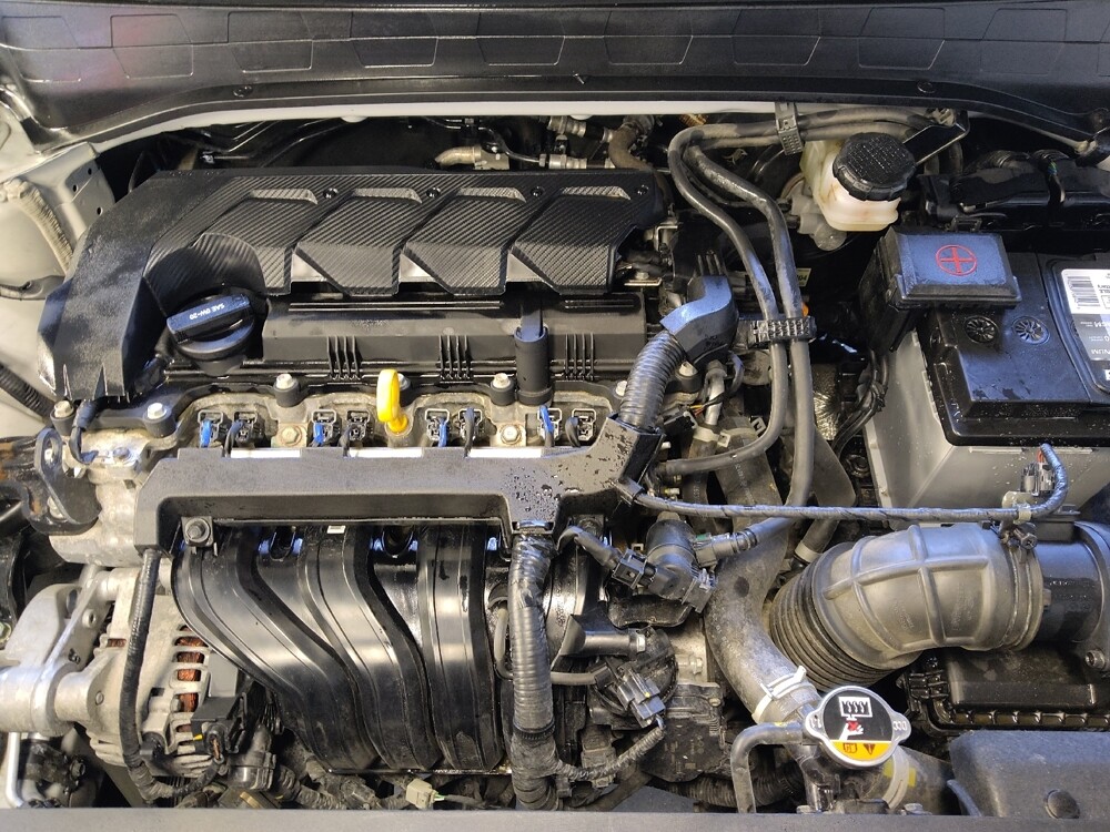 2025 Hyundai Venue in Houston, TX 77060 - 18114216 30