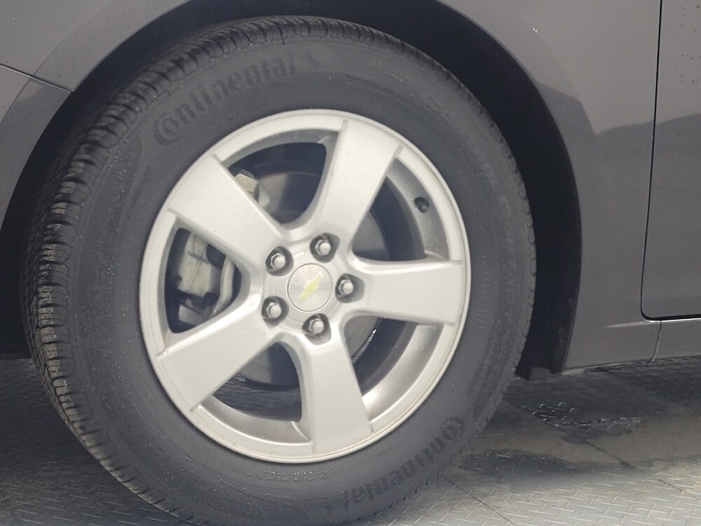 2016 Chevrolet Cruze in Madison, TN 37115 - 18114219 31