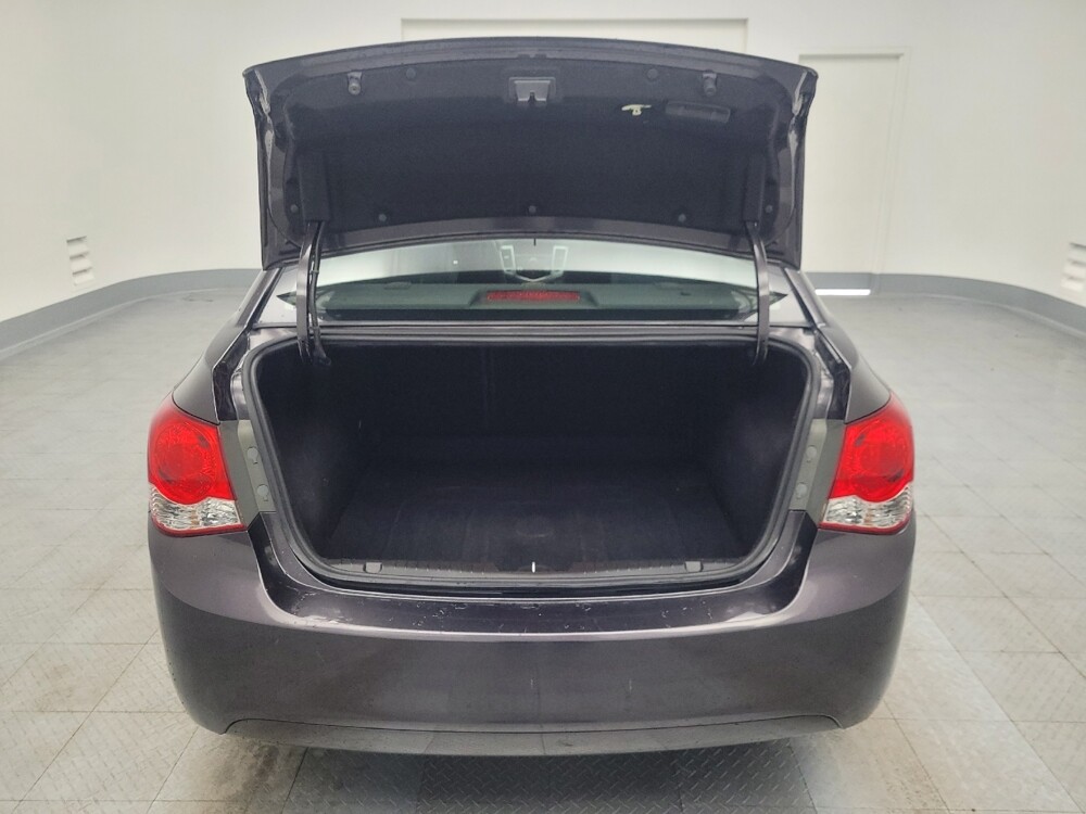 2016 Chevrolet Cruze in Madison, TN 37115 - 18114219 29