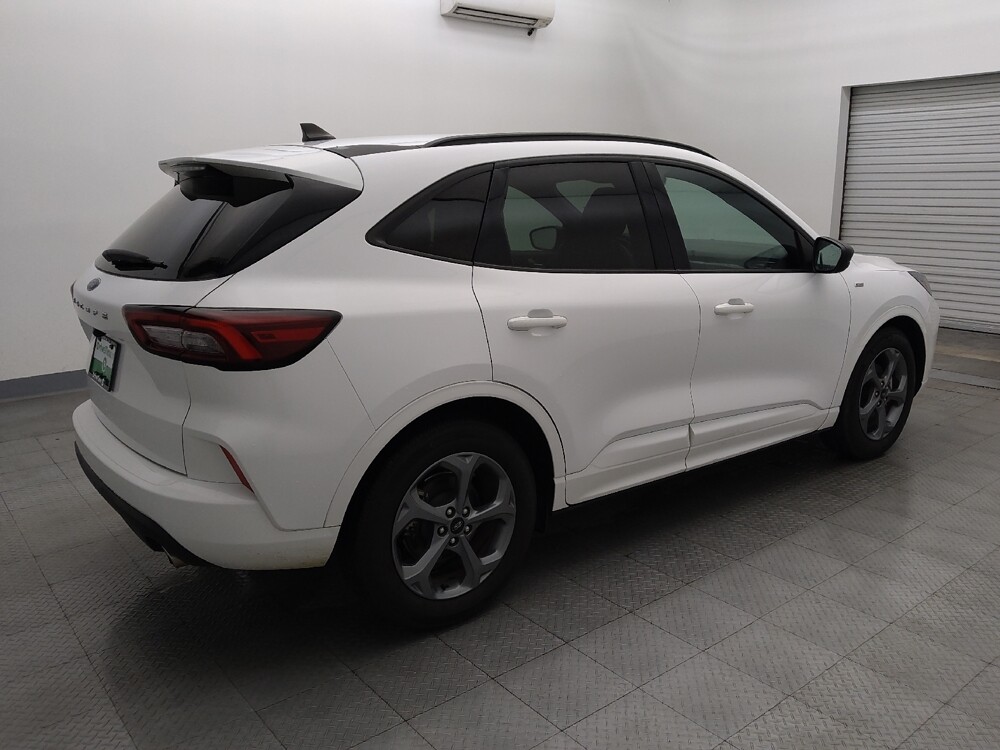2023 Ford Escape in Houston, TX 77074 - 18114220 10