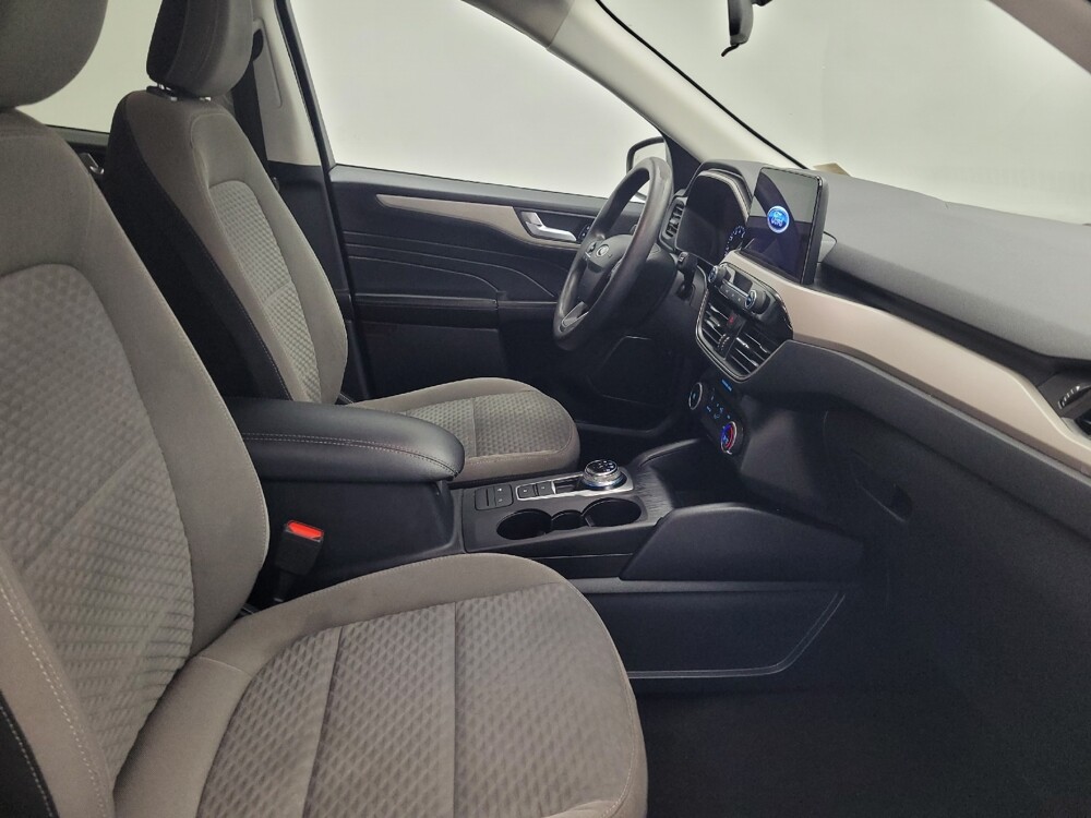 2021 Ford Escape in Madison, TN 37115 - 18114224 21