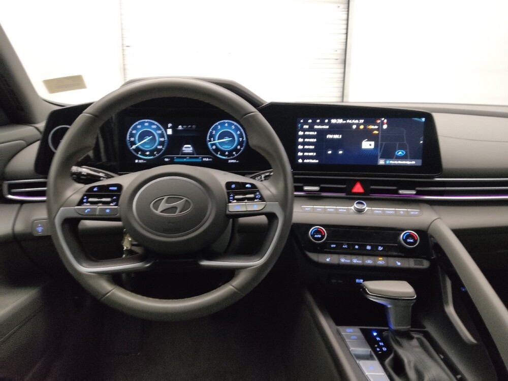 2025 Hyundai Elantra in Union City, GA 30291 - 18114225 22