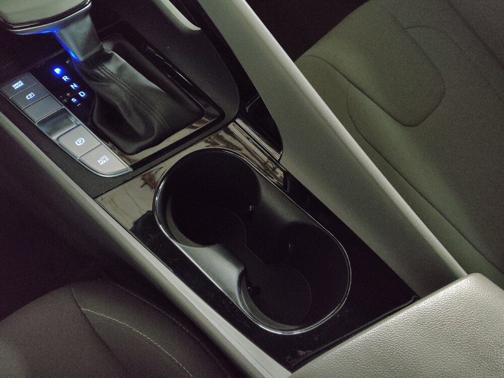 2025 Hyundai Elantra in Union City, GA 30291 - 18114225 26