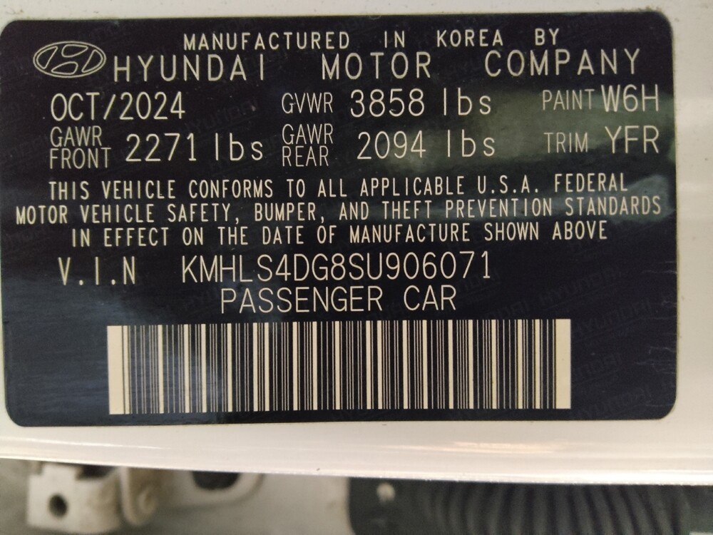 2025 Hyundai Elantra in Union City, GA 30291 - 18114225 33