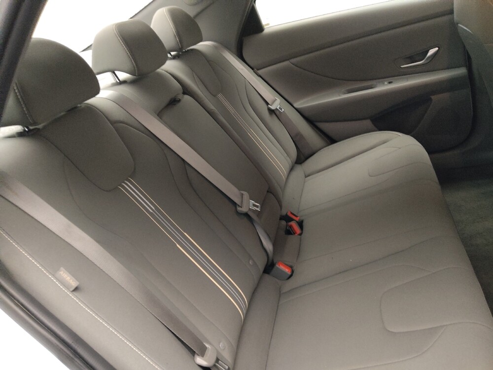 2025 Hyundai Elantra in Union City, GA 30291 - 18114225 19