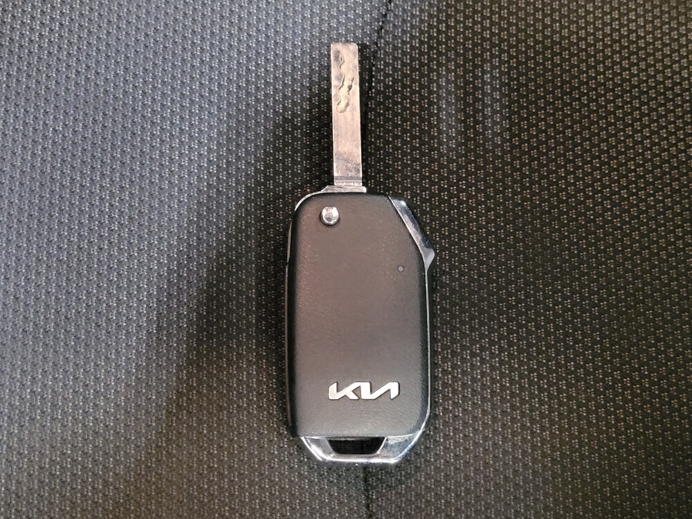 2024 Kia Forte in Greenville, SC 29607 - 18114228 32