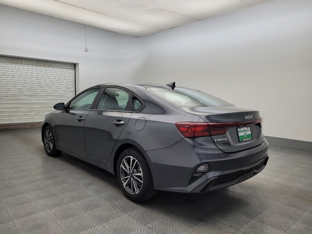 2022 Kia Forte in Phoenix, AZ 85015 - 18114244 5