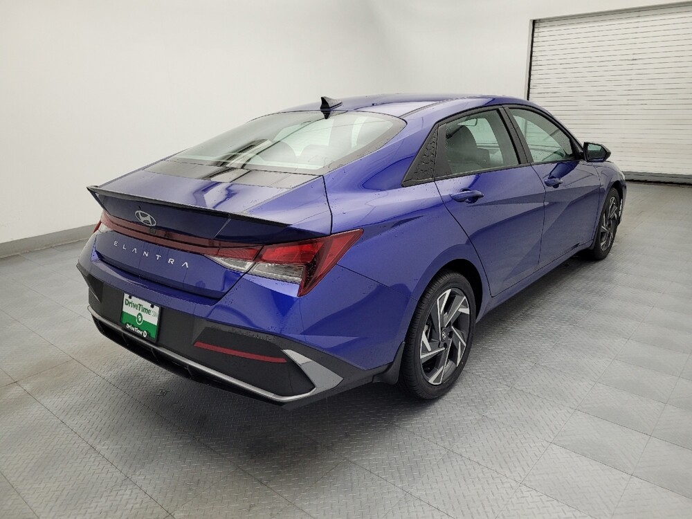 2025 Hyundai Elantra in Columbia, SC 29210 - 18114248 9