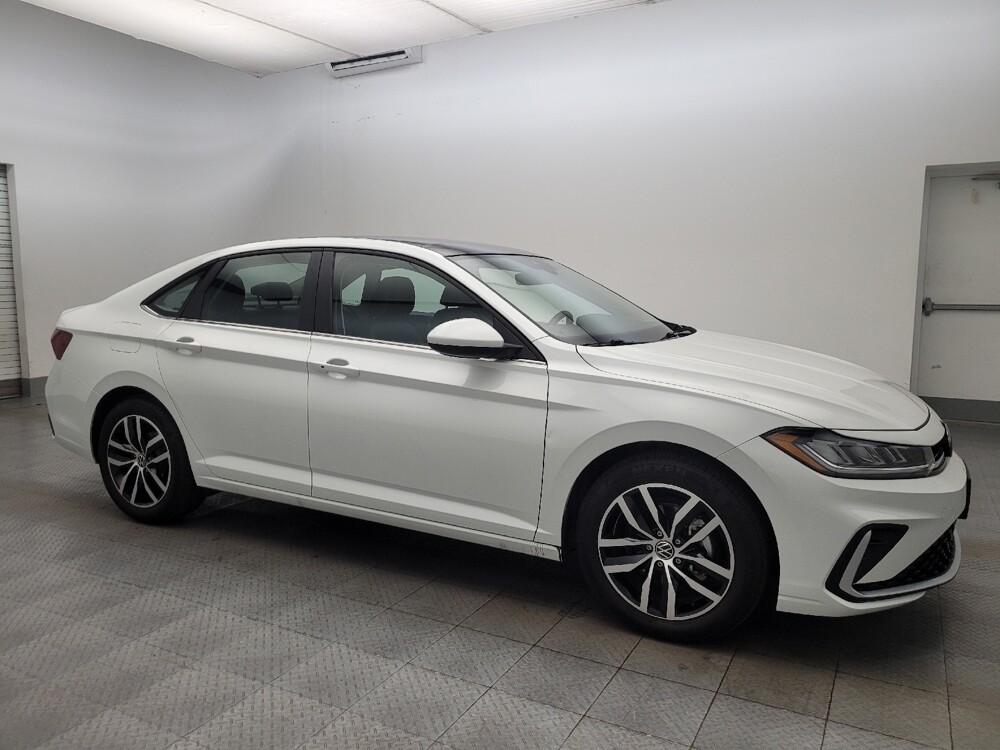 2025 Volkswagen Jetta in Phoenix, AZ 85015 - 18114249 11