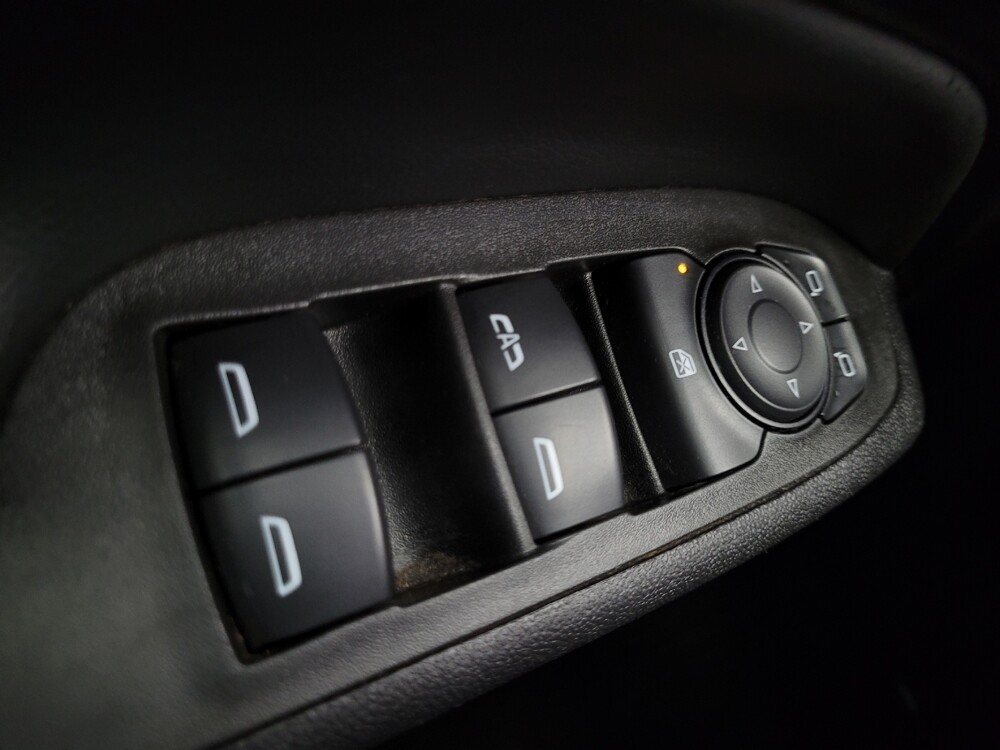 2021 Chevrolet Equinox in Las Vegas, NV 89104 - 18114257 27