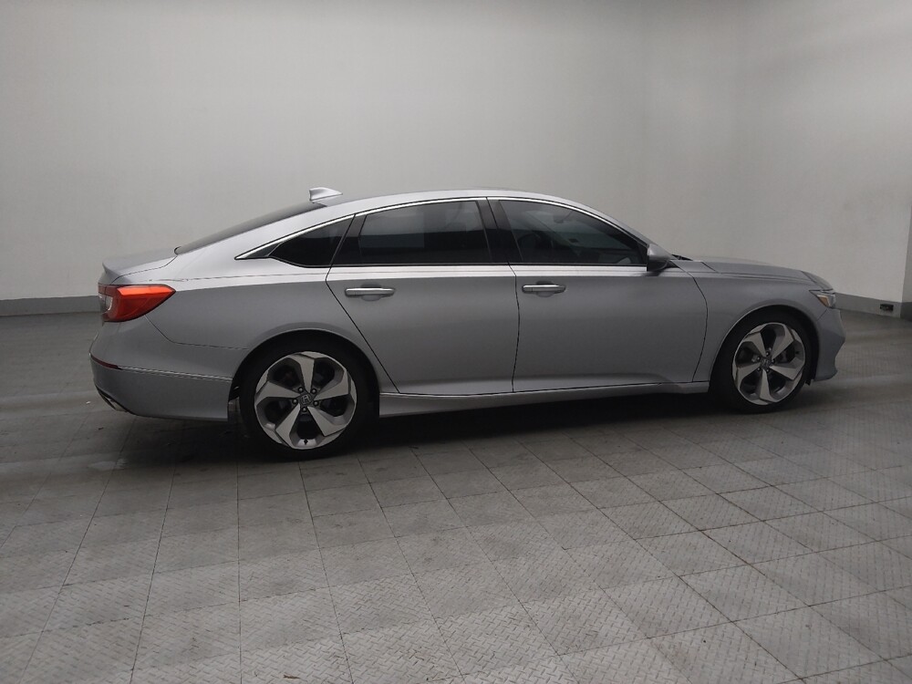 2018 Honda Accord in Union City, GA 30291 - 18114262 10
