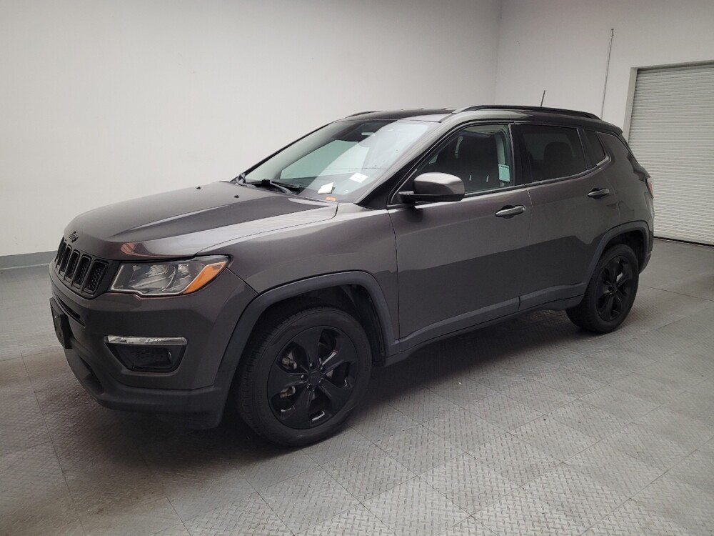 2018 Jeep Compass in Fresno, CA 93726 - 18114264 2