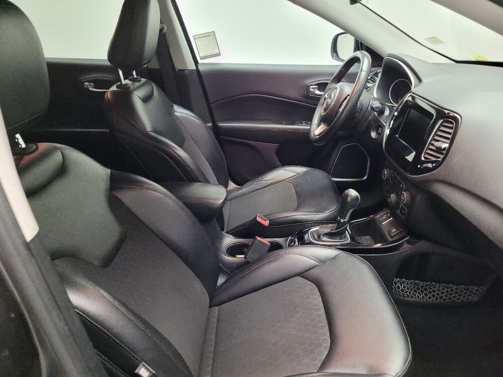 2018 Jeep Compass in Fresno, CA 93726 - 18114264 21