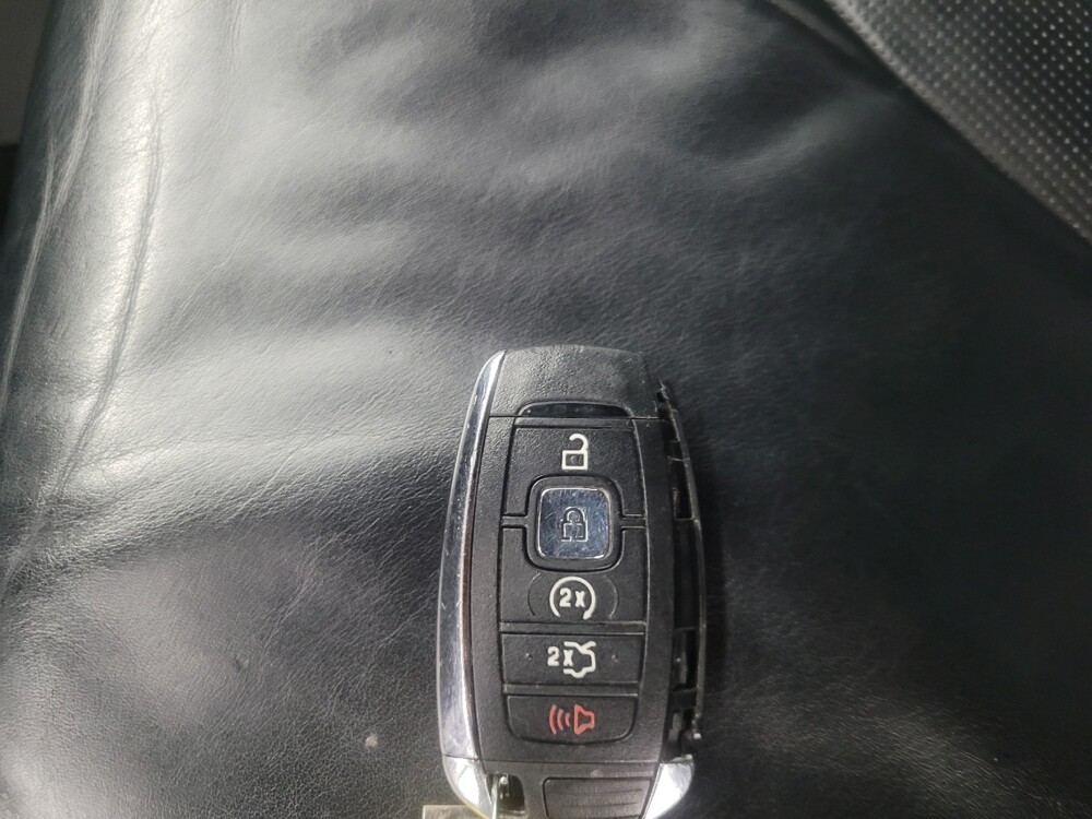 2017 Lincoln MKC in Indianapolis, IN 46219 - 18114268 32