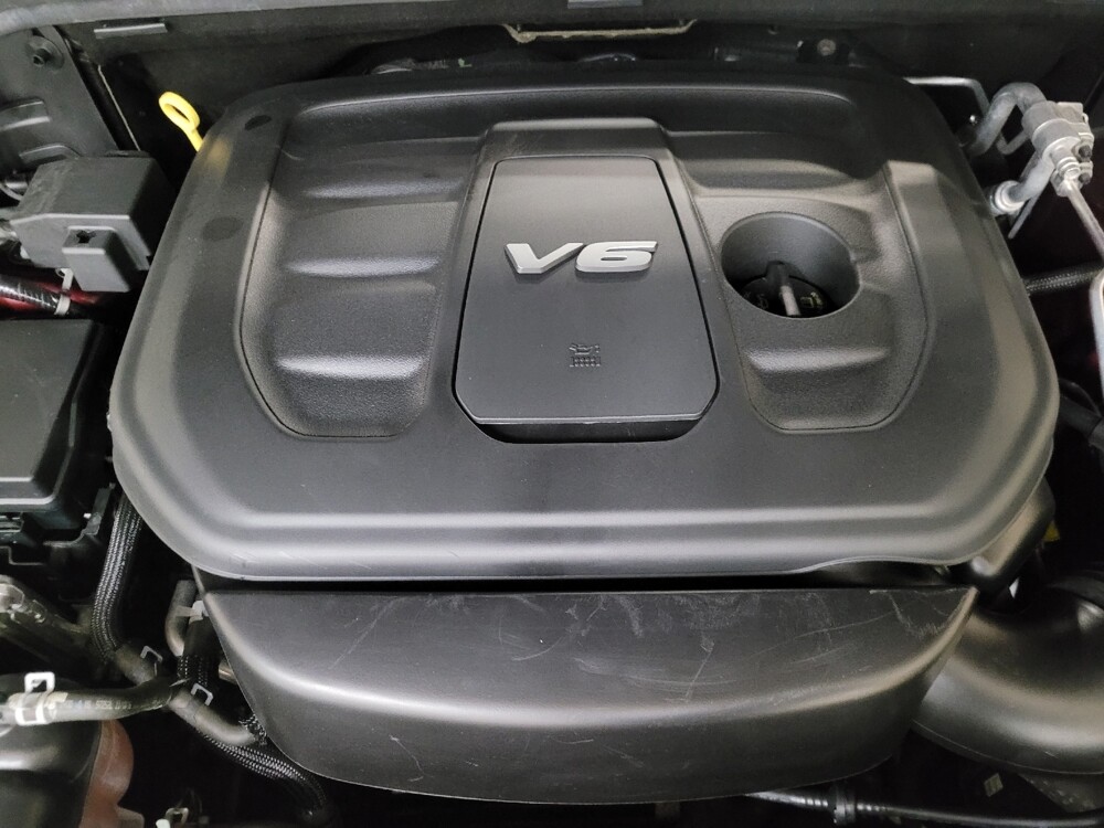 2017 Jeep Grand Cherokee in Temple Hills, MD 20746 - 18114269 30