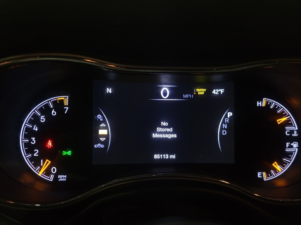 2017 Jeep Grand Cherokee in Temple Hills, MD 20746 - 18114269 23