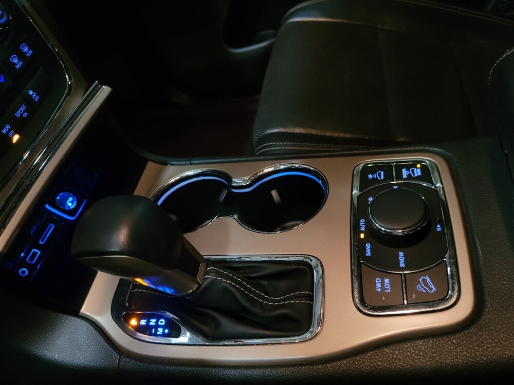 2017 Jeep Grand Cherokee in Temple Hills, MD 20746 - 18114269 26