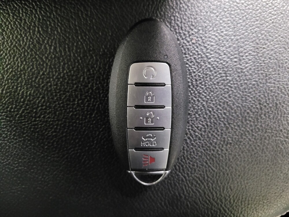 2022 Nissan Versa in Greenville, NC 27834 - 18114270 33