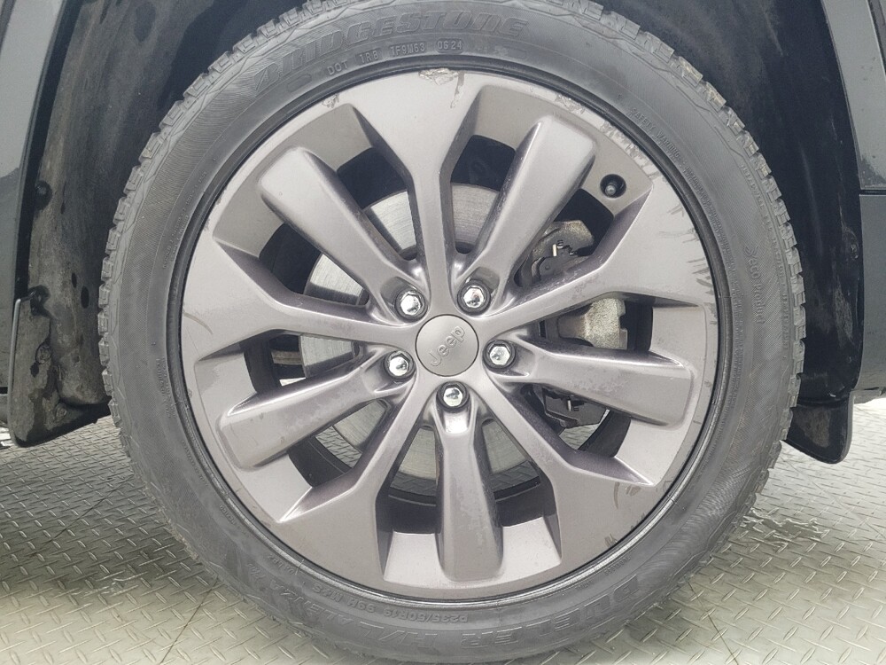 2019 Jeep Cherokee in Ft Wayne, IN 46805 - 18114276 31