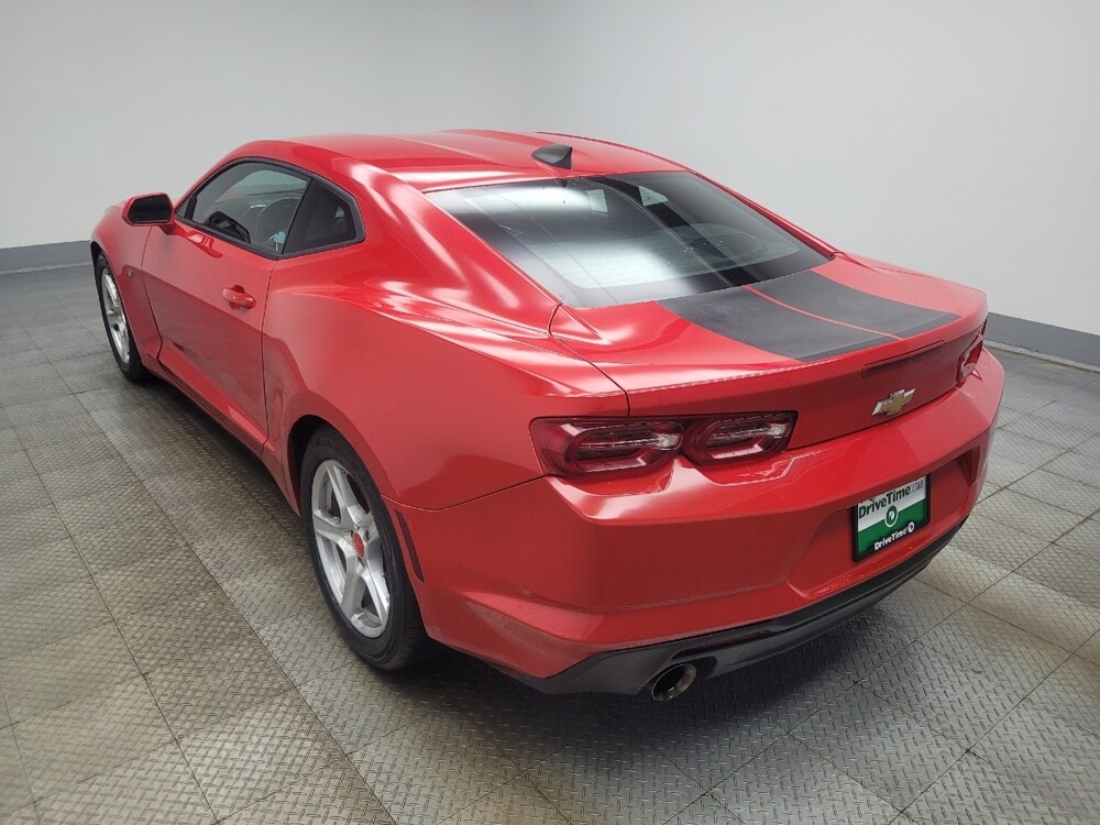 2019 Chevrolet Camaro in Indianapolis, IN 46222 - 18114277 5