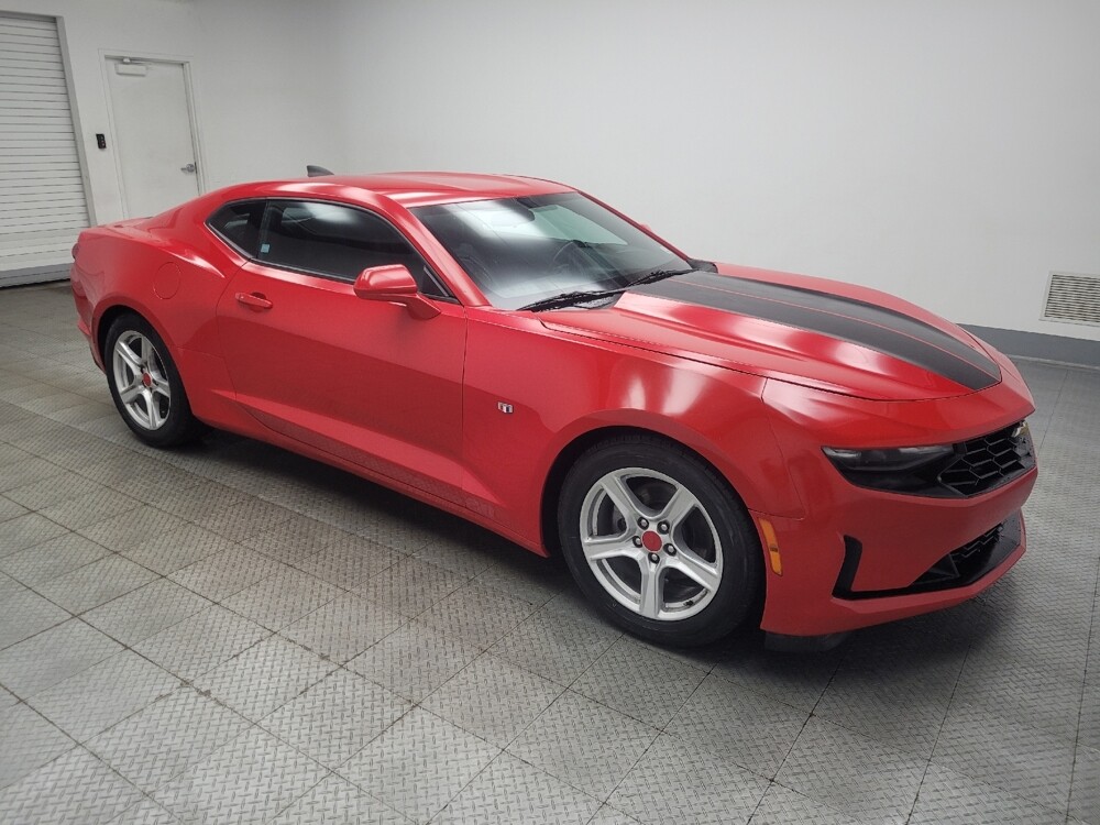 2019 Chevrolet Camaro in Indianapolis, IN 46222 - 18114277 11