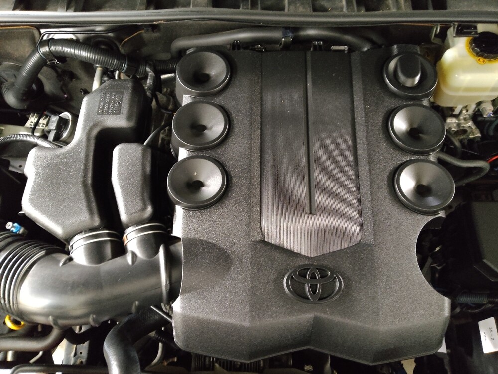 2016 Toyota 4Runner in Knoxville, TN 37923 - 18114280 30