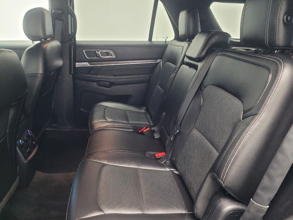 2016 Ford Explorer in Indianapolis, IN 46219 - 18114289 18