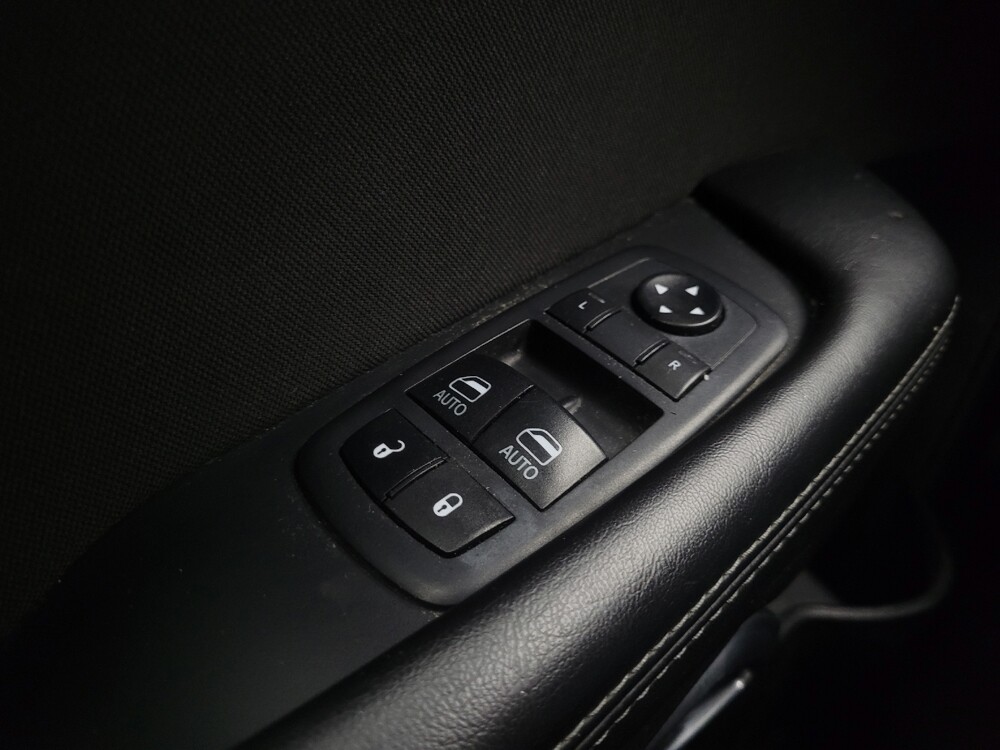 2021 Dodge Challenger in Indianapolis, IN 46219 - 18114290 27