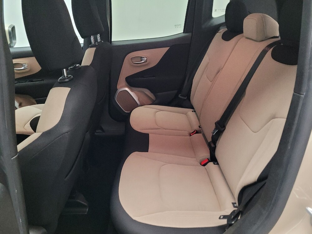 2015 Jeep Renegade in Downey, CA 90241 - 18114295 18