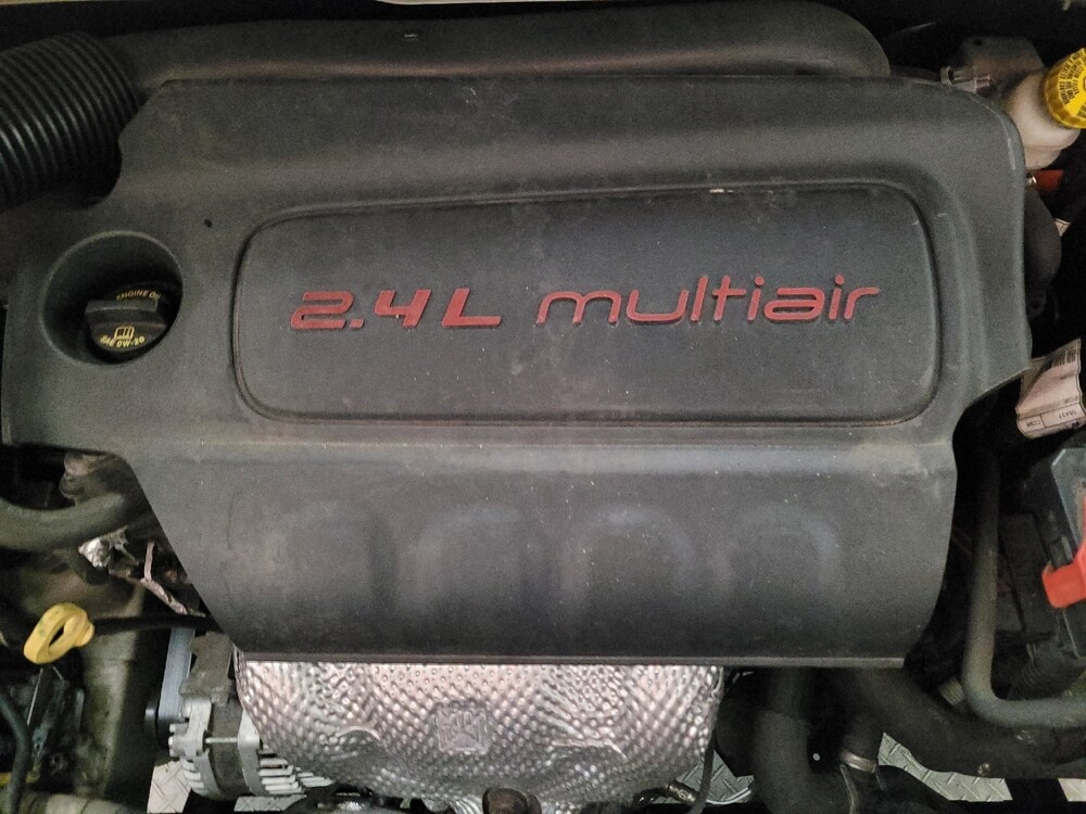 2015 Jeep Renegade in Downey, CA 90241 - 18114295 30