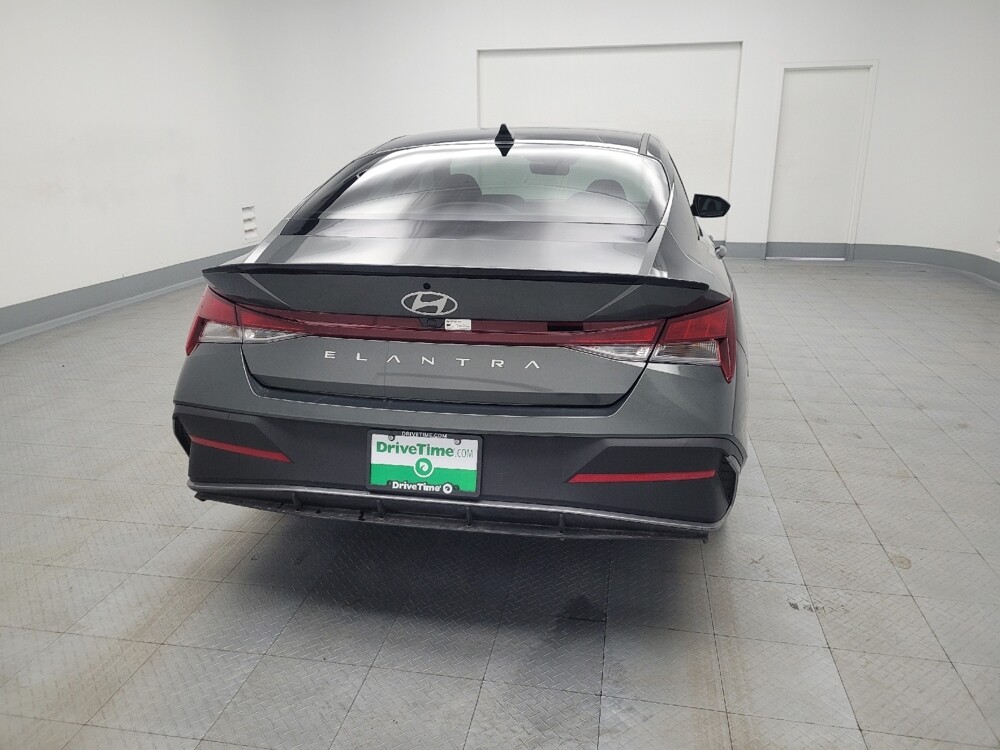 2025 Hyundai Elantra in Antioch, TN 37013 - 18114309 7