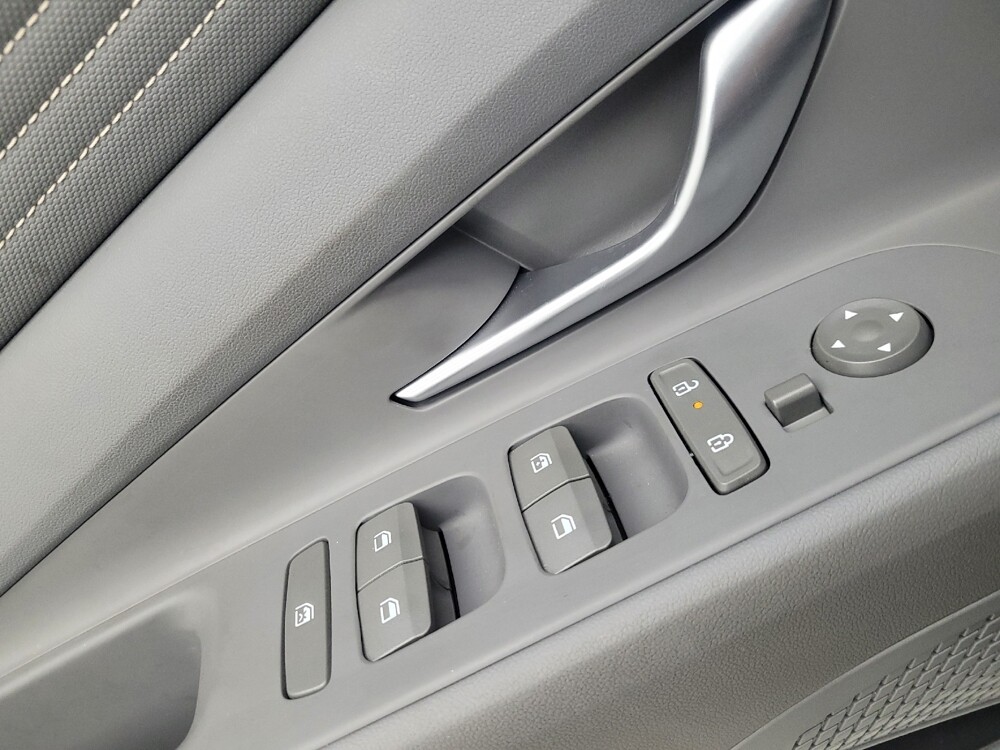 2025 Hyundai Elantra in Antioch, TN 37013 - 18114309 27