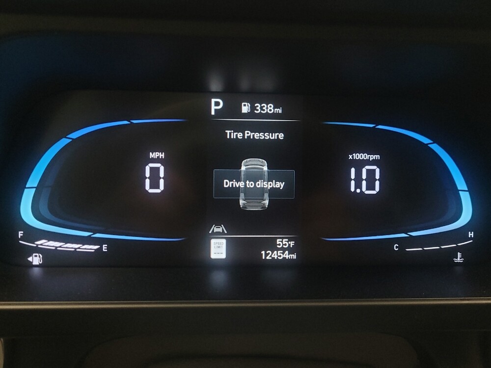 2025 Hyundai Elantra in Antioch, TN 37013 - 18114309 23